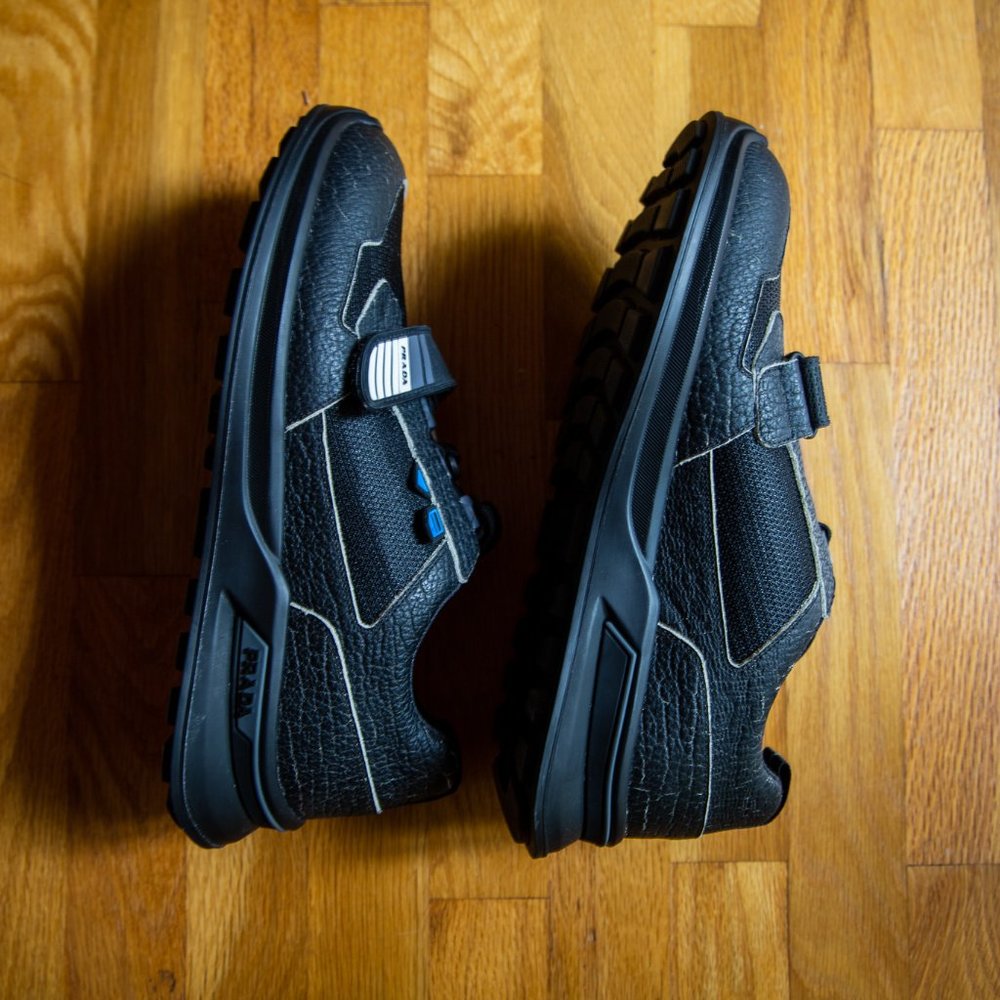 Prada Mechano Sneaker in cracked black leather - Picture 6 of 10